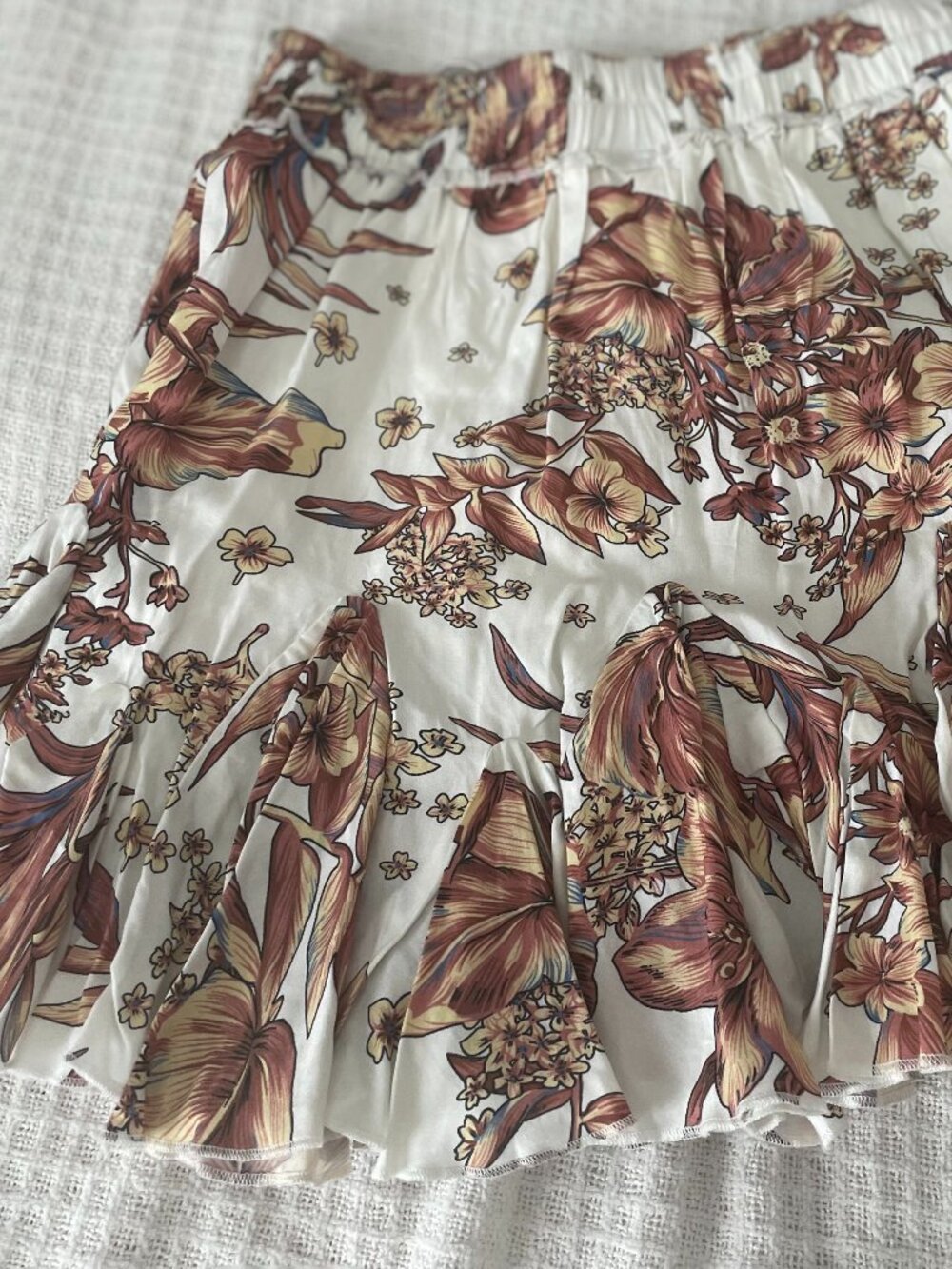 NWOT Sage & Paije Cute Mini skirt Brown/White Floral Print Small